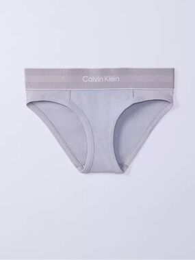 JK Jung Kook x Calvin Klein SOLD OUT COLLAB!